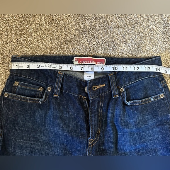Gap Curvy Flare Jeans Women's 2R Blue Mid Rise Medium Wash - Picture 6 of 6